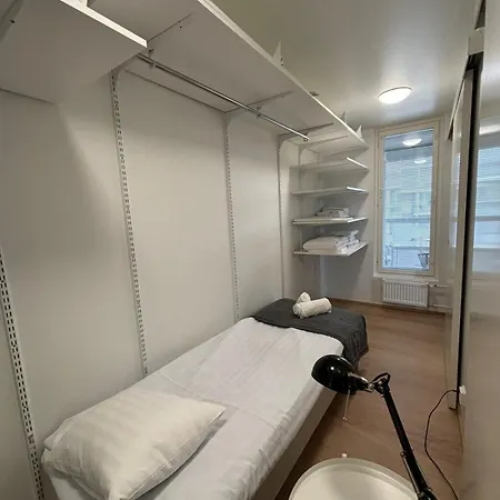 Three Bedroom In Heart Of Tikkurila